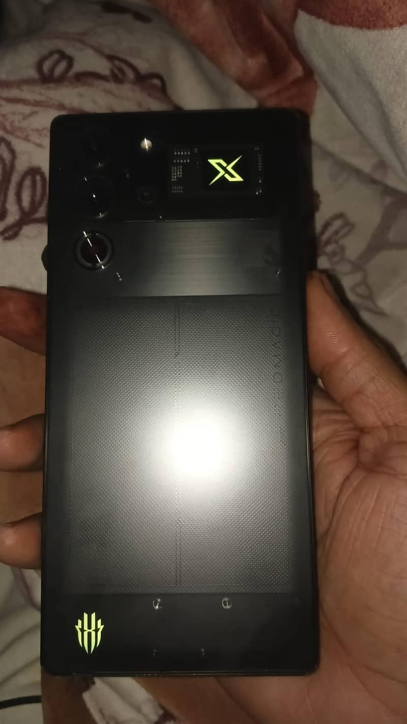 Redmagic 10 pro Ghost edition 1