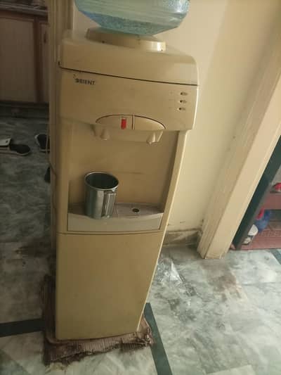 ORIENT WATER DISPENSER