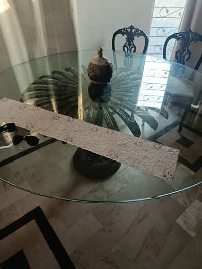 Dinning table Genuine Chinioti Shesham wood