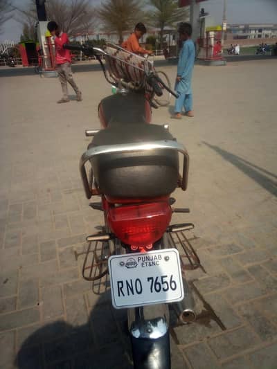Honda CD 70. . . 10/10 condition