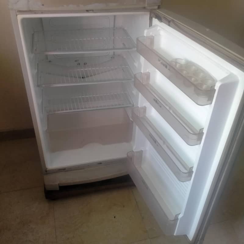 refrigerator 2