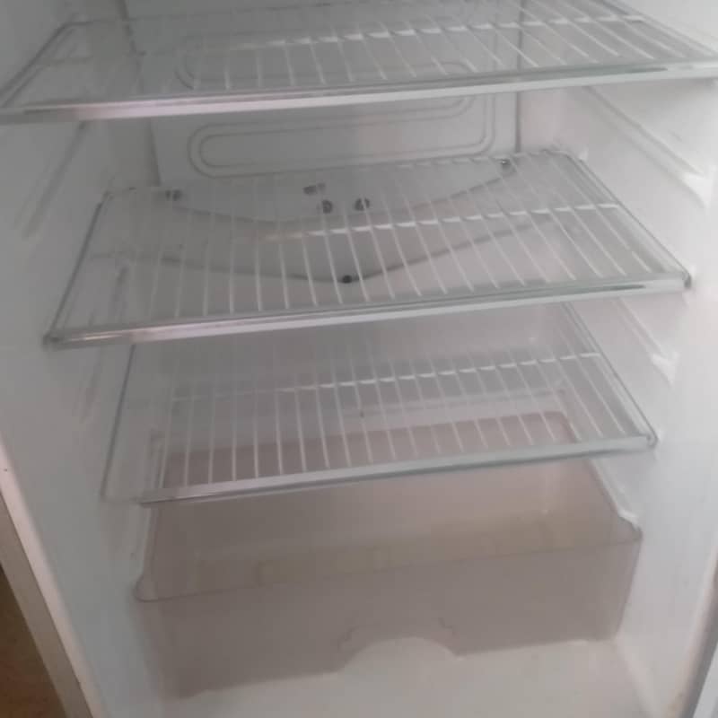 refrigerator 3
