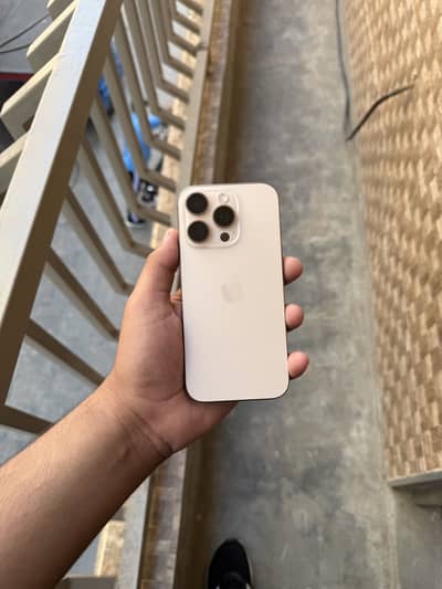 iPhone 16 pro Non Pta Factory Unlock 128Gb