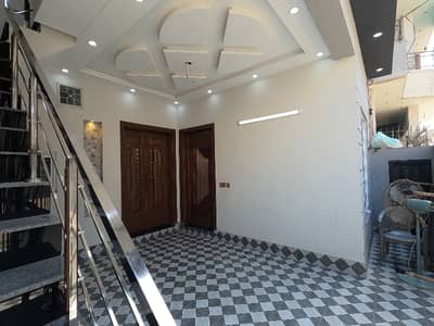 Stunning Upper Portion Is Available For rent In DHA Phase 8 - Ex Park View