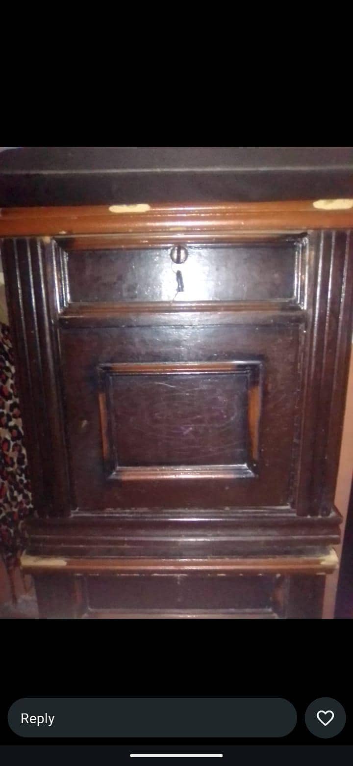 bed, dressing table, side table, kitchen wardrobe 2