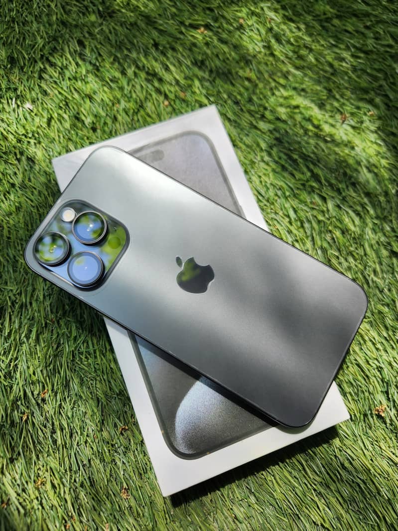 IPhone 15 Pro Max FU 9