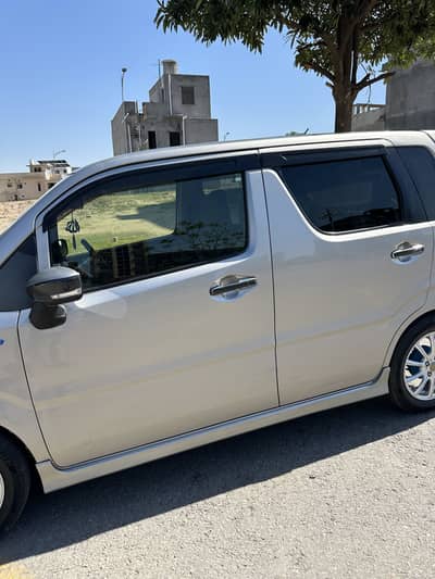 Suzuki wagon R stingray hybridX