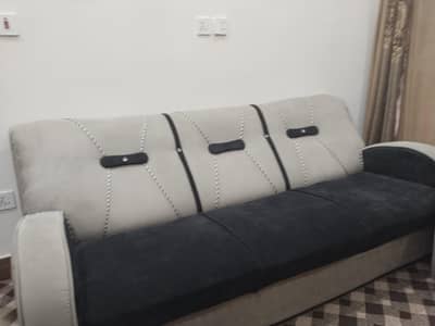 5 seater sofa for sale