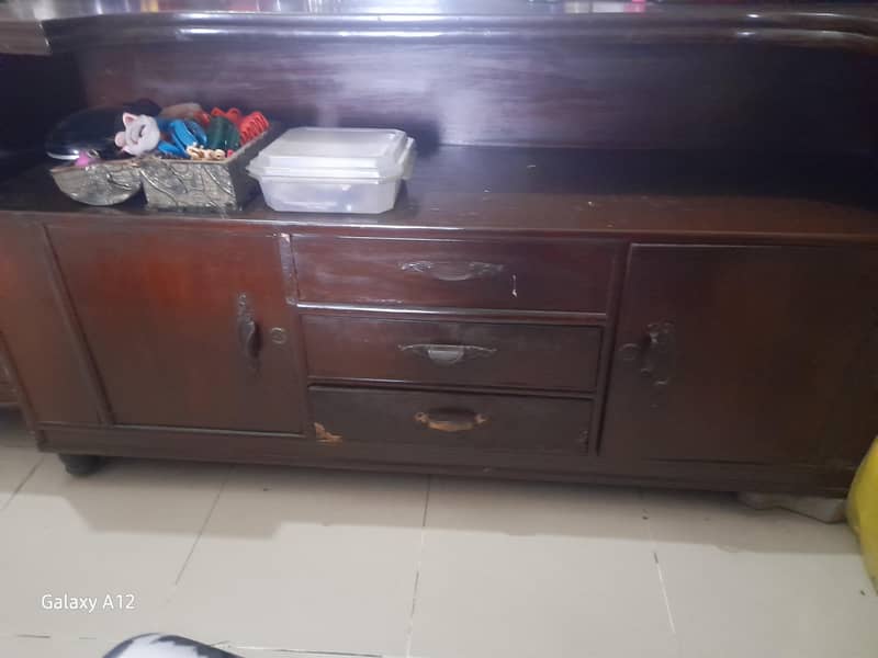 dressing table 2