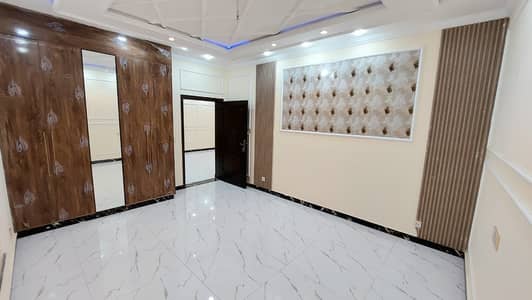 5 Marla Brand New Portion Available For Rent In Rose Block