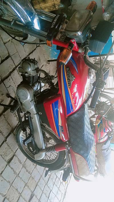 front tyer new tanki taba new condition new engine good