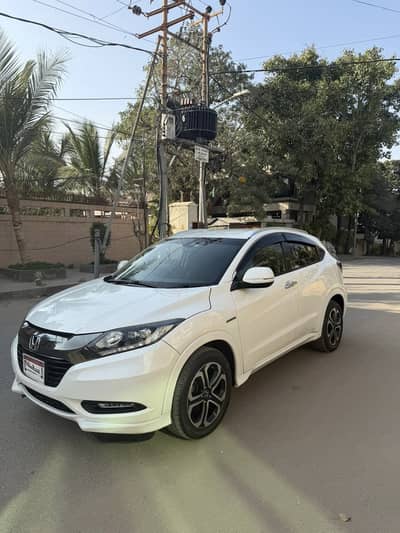 Honda Vezel 2016 | 2021 P. White New Meter Fully Original