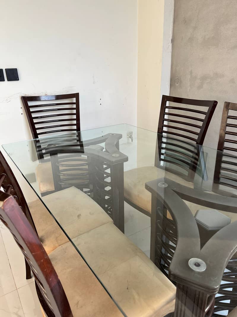 Dining table with chairs 0