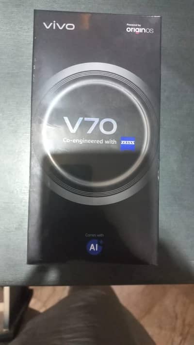 vivo v 70 box pack new phone non active