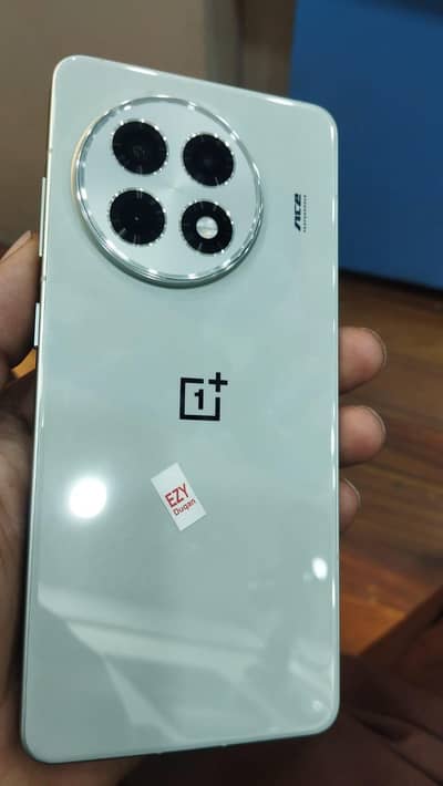 ONE PLUS ACE 5 13R 16/ 512 SPECIAL EDITION COLOUR