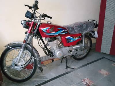 Urgent Sale Honda CG 125| Single Hand Used WhatsApp number 03465627837