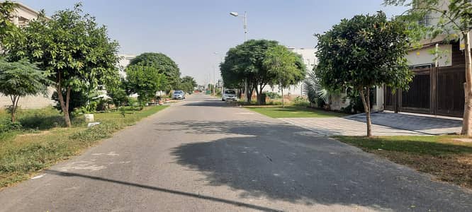 Prime 1 Kanal Plot for Sale in DHA Phase 3 Premium Location