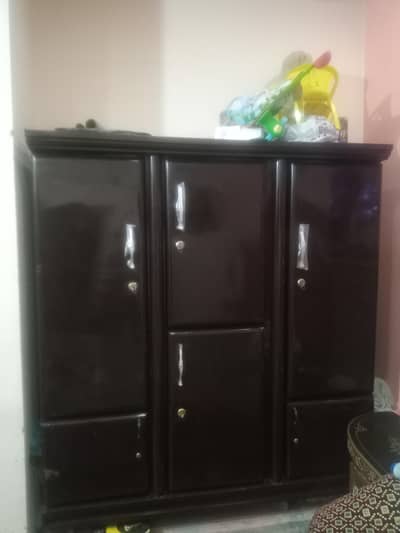 Safe Almari full size weight 70kg