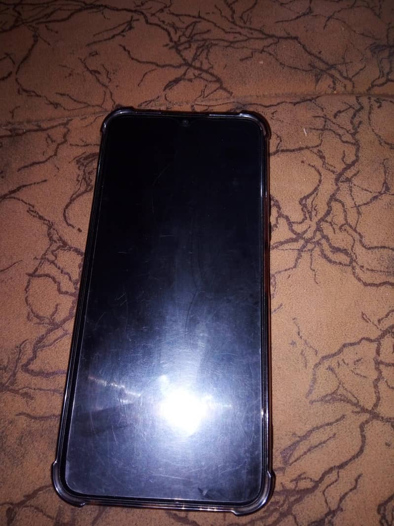 8/ 256gb  what's up. number . 03708420546 2