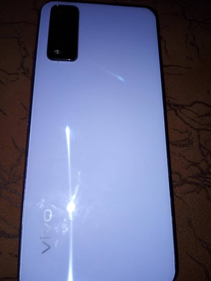 8/ 256gb  what's up. number . 03708420546 6