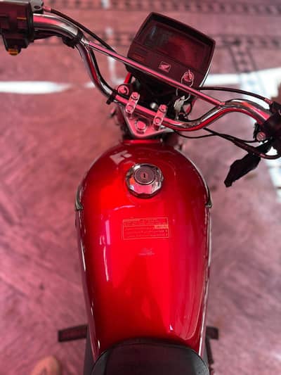 Honda CD 70 bike2011 madel all Punjab numbr