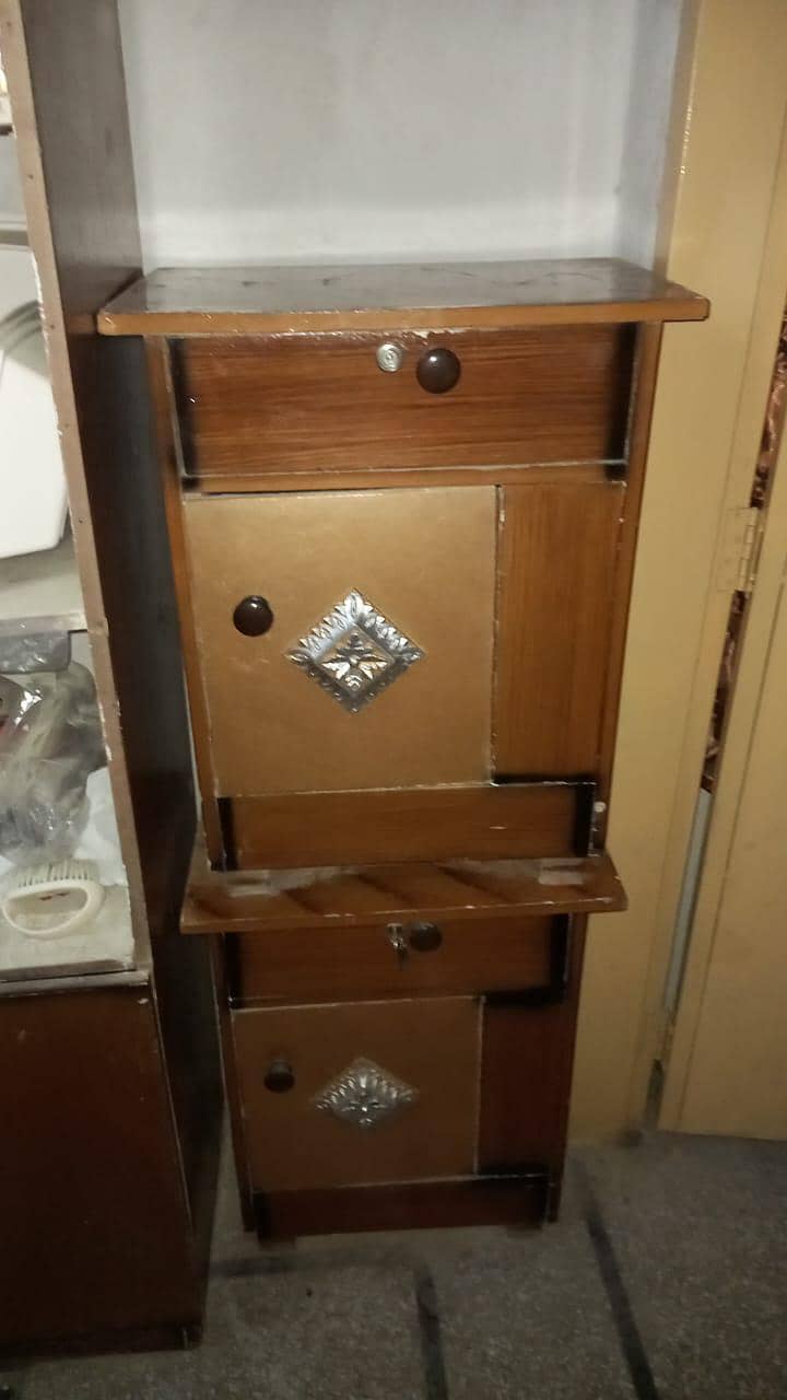 Bed dressing table 3