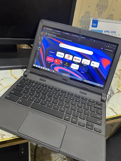 Dell Chrome Book in good Condition