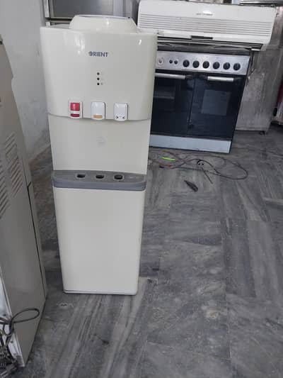 Dispenser for sell soan garden Contact number 0305 5000832