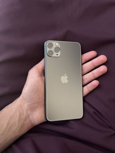 11 Pro Max 95% 256 gb Waterpack total Geniun phone WhatsApp