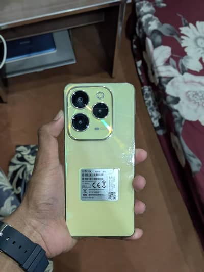 Infinix Hot 40 10 by 10 Condition