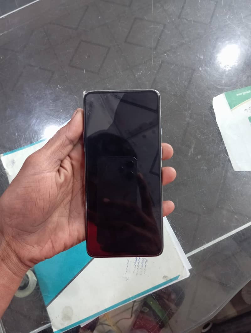 One plus 8t 1