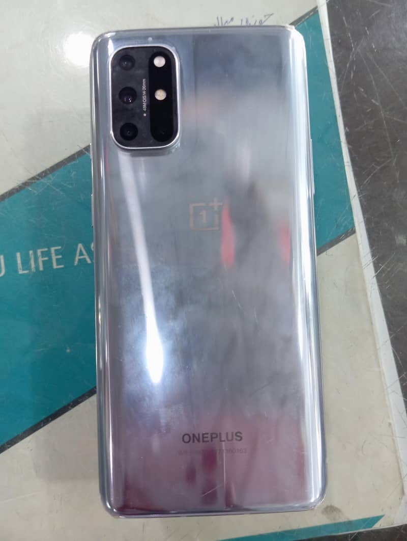 One plus 8t 6