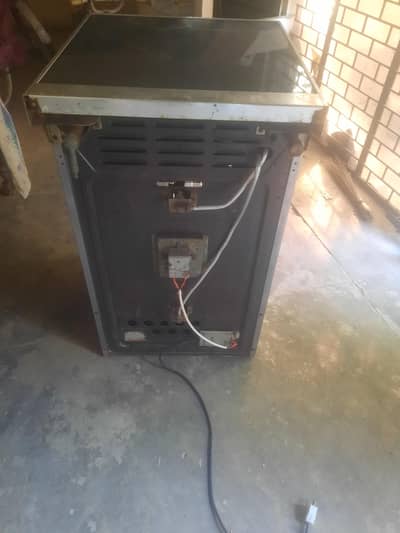 کوکنگ رہنج 03131680832