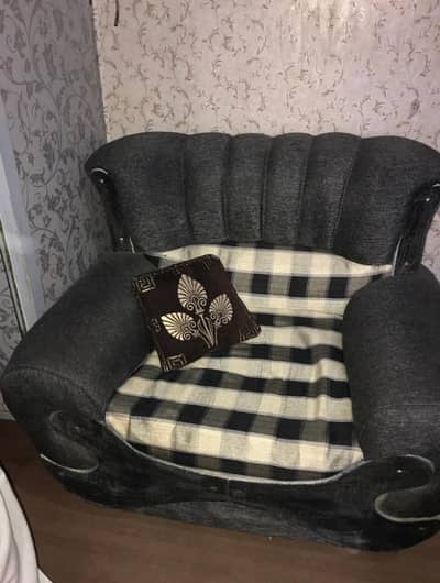 7 Seater Sofa Set with Glass Table for Sale