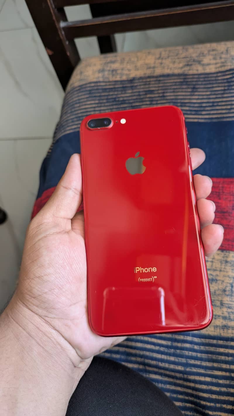 iPhone 8 Plus 0