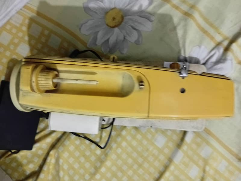 sewing machine -quantity 2 6