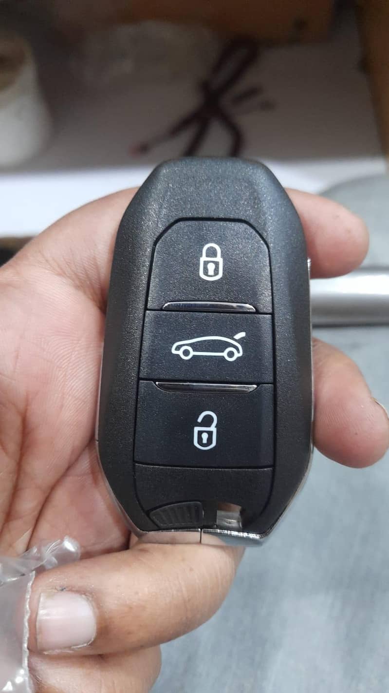 key maker/car Smart key remote/locksmith/lock maker 0