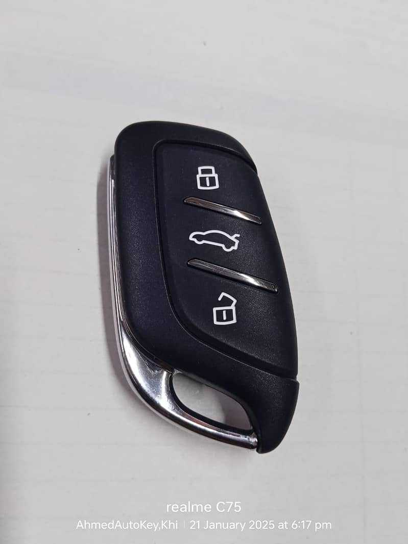 key maker/car Smart key remote/locksmith/lock maker 4