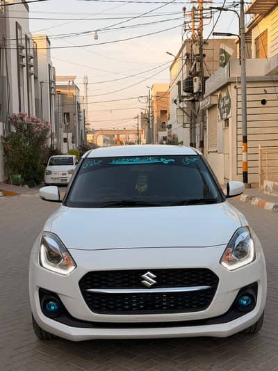 Suzuki Swift GLX CVT 2022