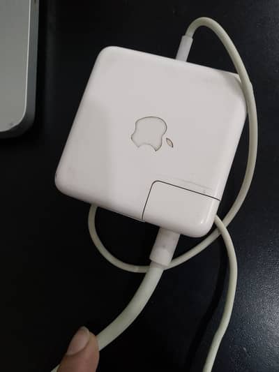 Apple Mac book pro original