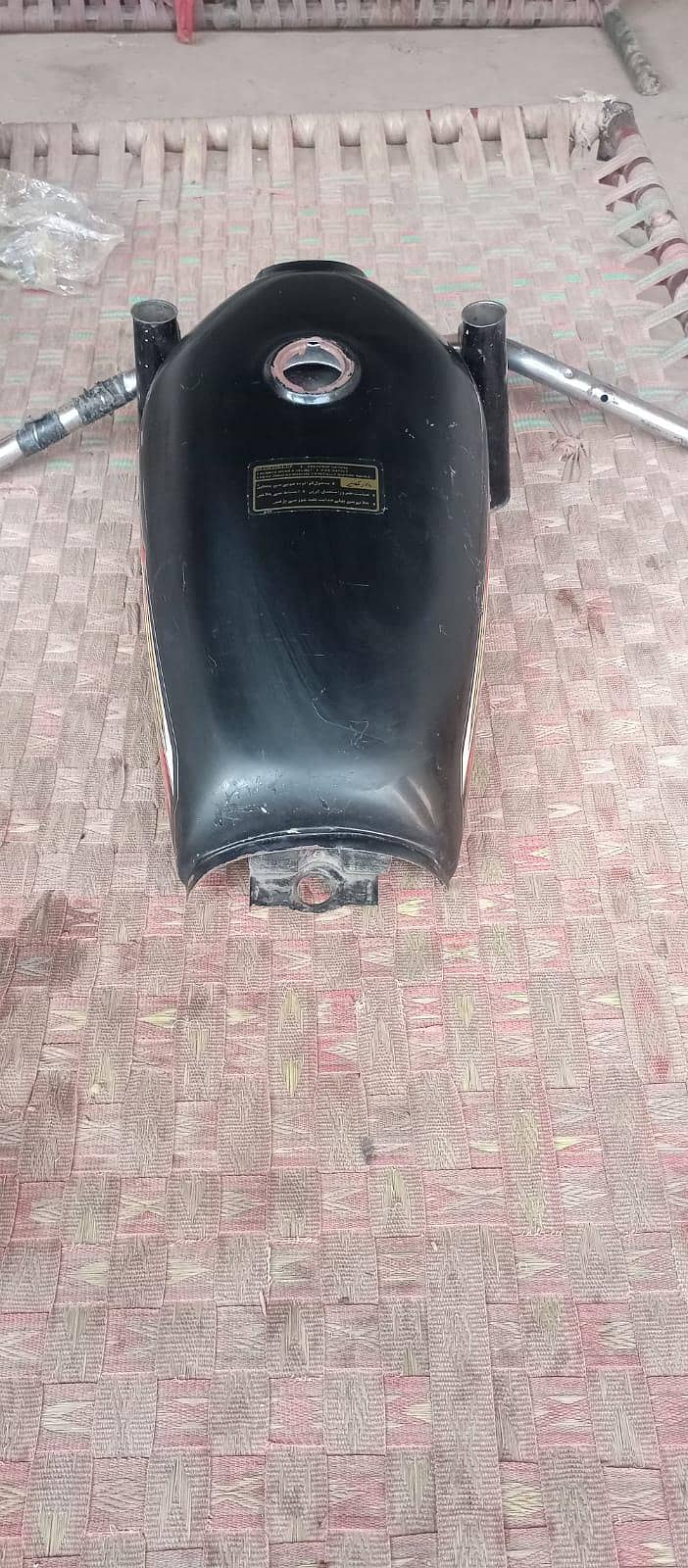 اچھے کنڈیشن میں ہے زیادہ استعمال نہیں ہوا 2