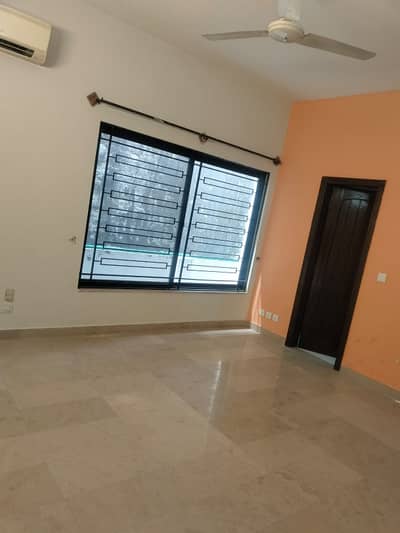 I-8 Marble Flooring Upper Portion Available For Rent Near Family Park
