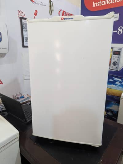 Dawlance fridge room size total original all okay Call0321/8888/564
