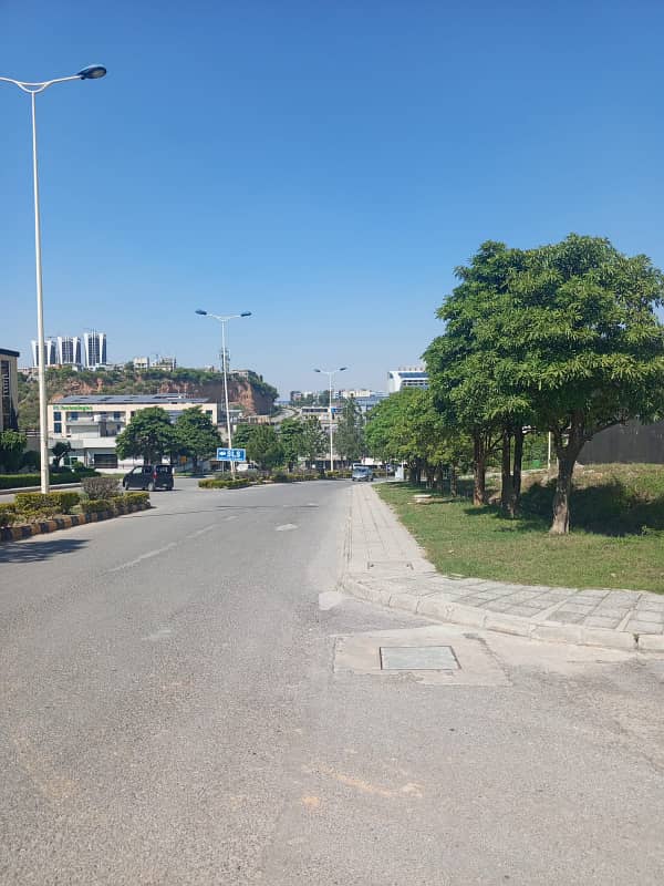 10 Marla Solid Plot For Sale 3