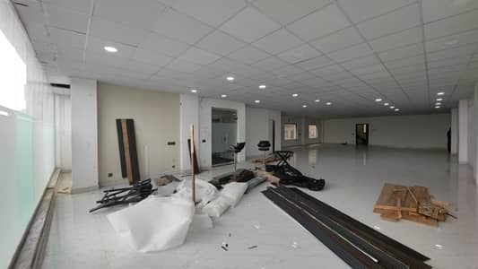 1 Kanal Brand New Hall Available For Rent