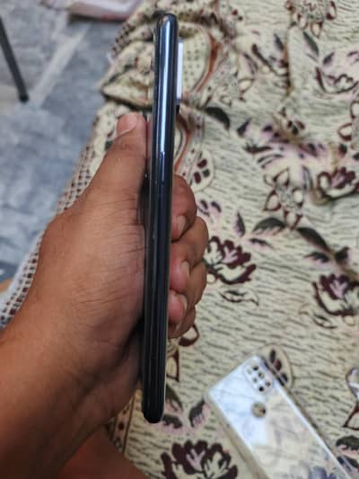 single sim ma h or urgent sale krna h