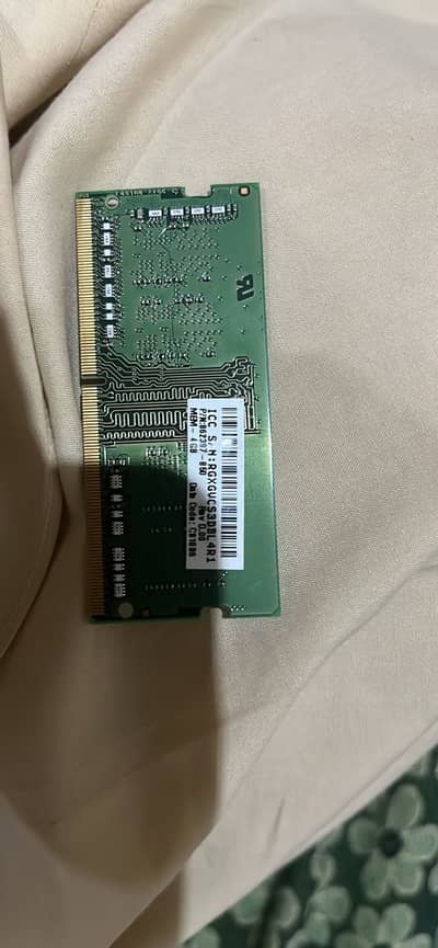 Kingston ddr4 ram.  4 GB