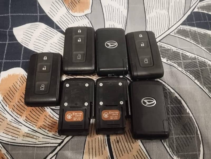 key maker/car Smart key remote/locksmith/lock maker 8