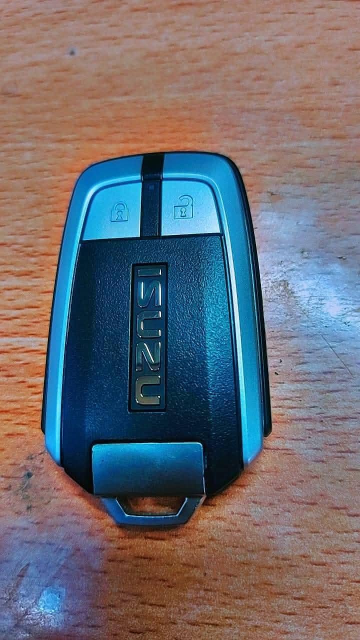 key maker/car Smart key remote/locksmith/lock maker 11