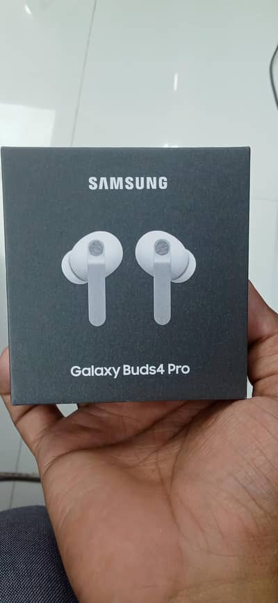 Galaxy buds 4 pro